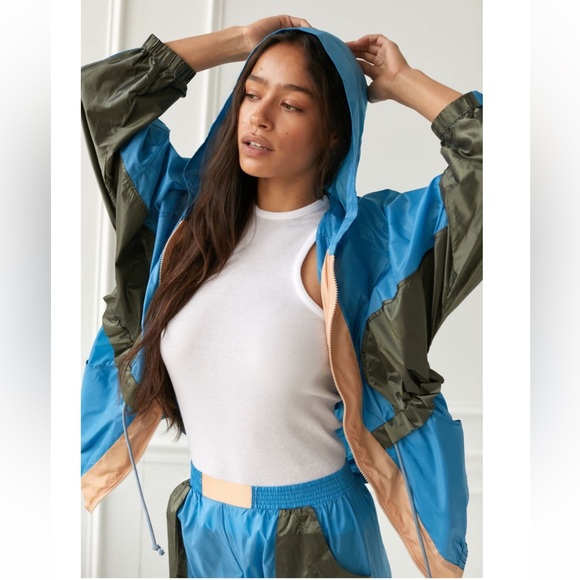 NWT UO Retro 90s Out From Under Devon Zip-Up Jacket/Windbreaker - Picture 3 of 5